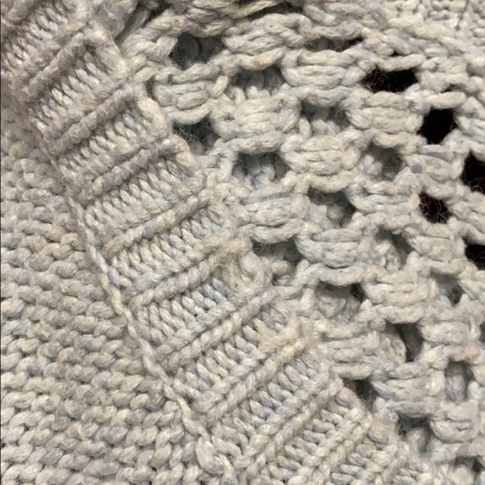 Two American Eagle sweaters - Picture 3 of 4